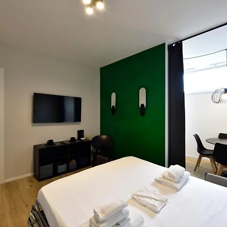 - Modern House Apartment