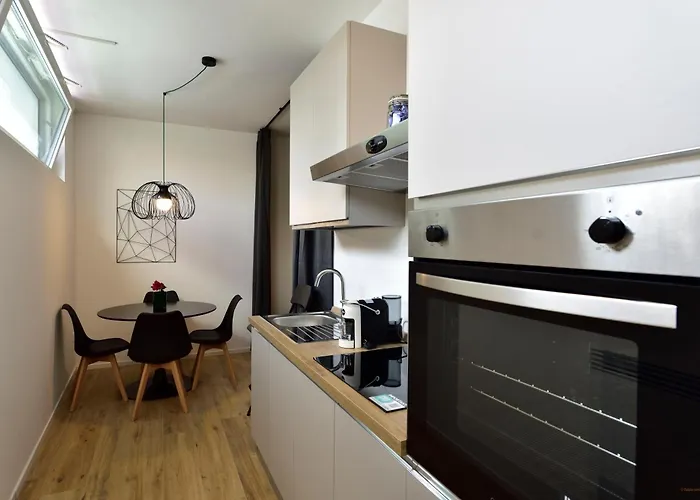 Апартаменты - Modern House Бари