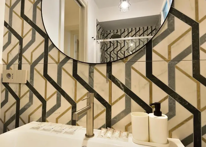 - Modern House Бари