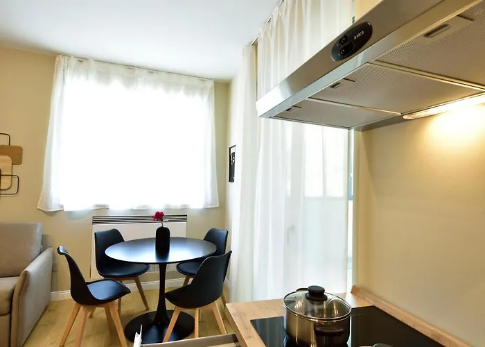 - Modern House * Бари