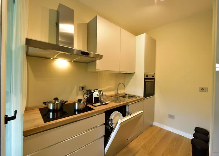 Апартаменты - Modern House