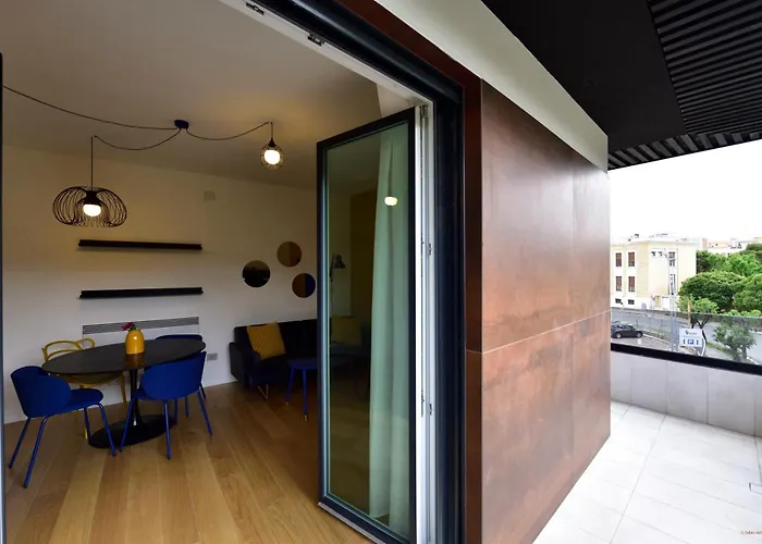 - Modern House * Бари