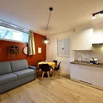 アパート - Modern House