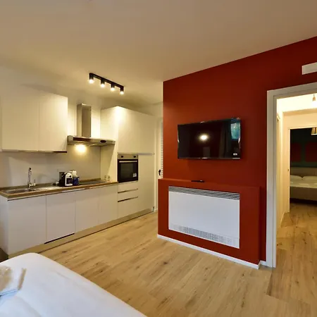 - Modern House * باري