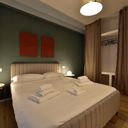 Апартаменти - Modern House Барі