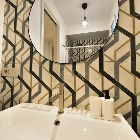 - Modern House Bari