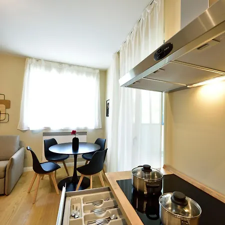 - Modern House * Bari