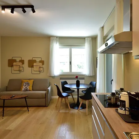 Апартаменты - Modern House