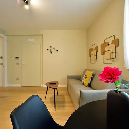 - Modern House